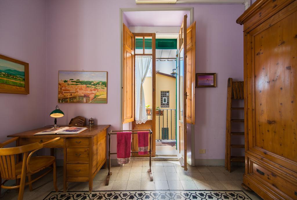 Colosseo Holiday House Rome Extérieur photo